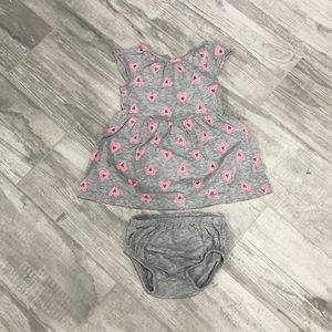 ☀️3 for $20 Sweet Carter’s Grey Hearts 💕 Cotton Dress-6 mo